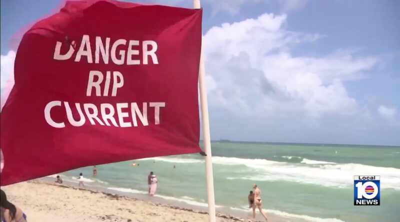 Correntes marinhas fortes causam mais de 50 resgates nas praias do sul da Flórida no feriado