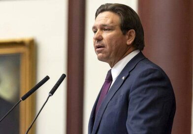 DeSantis assina novo mapa congressional na Flórida