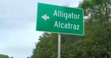 ‘Alligator Alcatraz’, centro de detencao da Florida, fecha