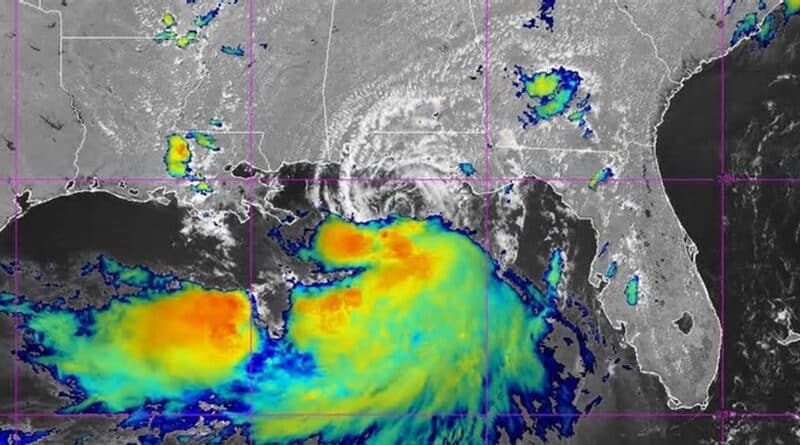 Tempestade tropical Bertha se aproximando da Flórida