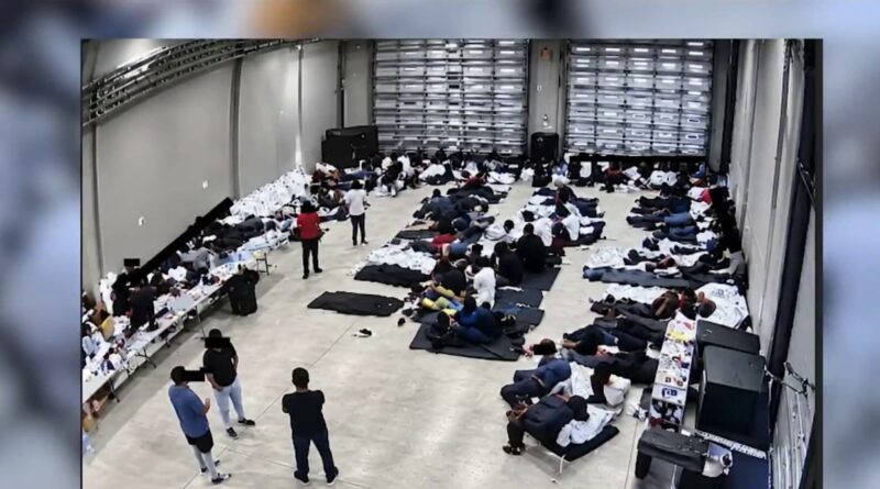 Imagens mostram condições precárias em instalação do ICE em Miramar, Flórida